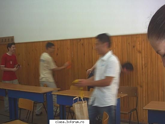 Pictures... - lumea agitandu-se - Poze cu voi